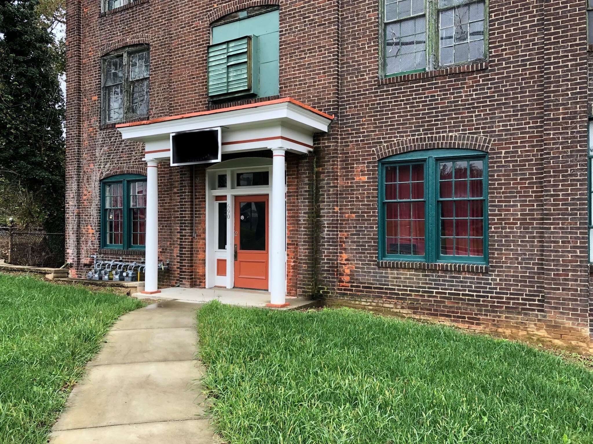 686688 Pennsylvania Ave, Hagerstown, MD 21740 Brandt Building