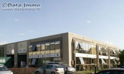 Industrial in Bezons for lease - Building Photo - Image 2 of 6