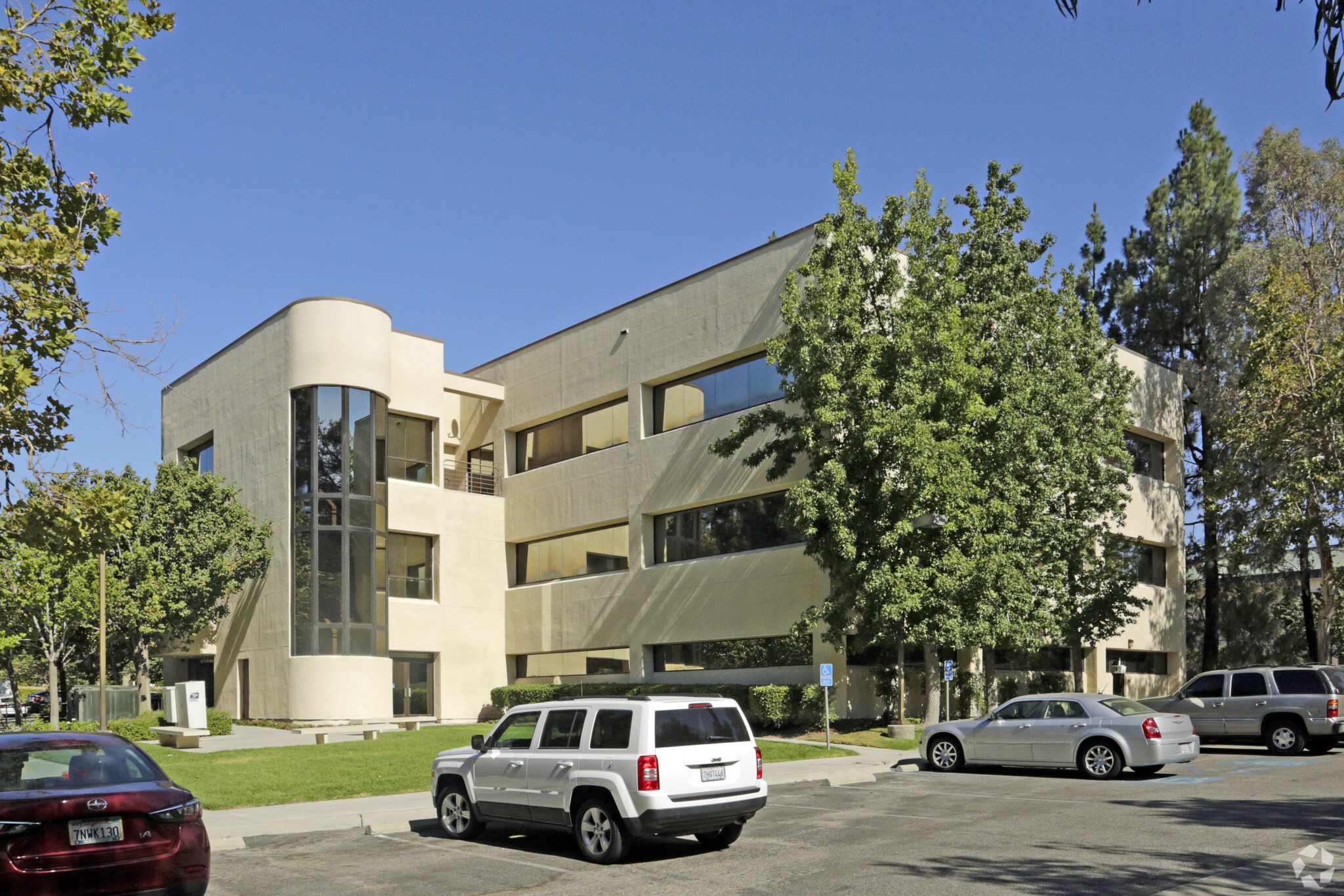 2876 Sycamore Dr, Simi Valley, CA for sale Building Photo- Image 1 of 6