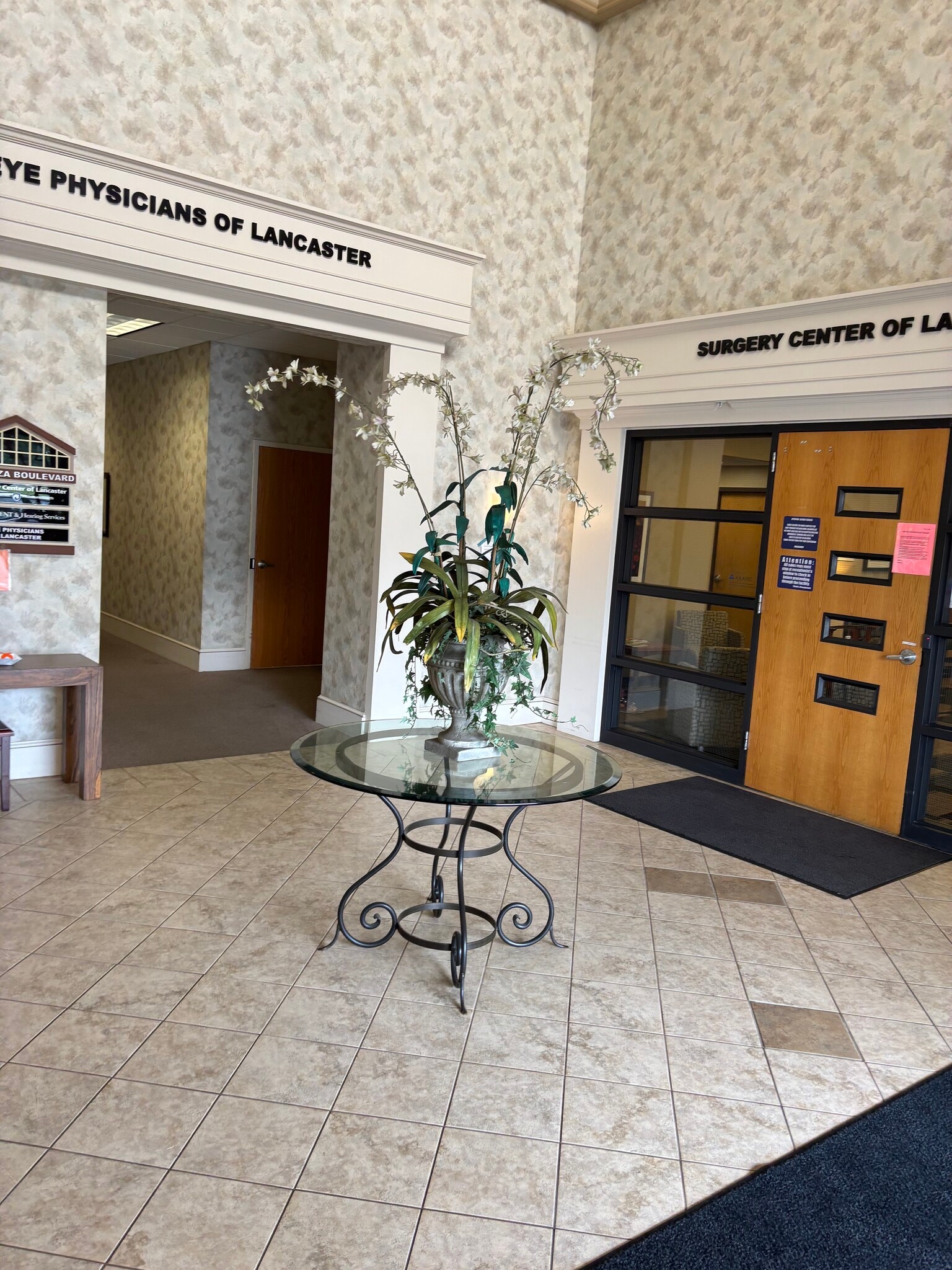 810 Plaza Blvd, Lancaster, PA for lease Interior Photo- Image 1 of 3