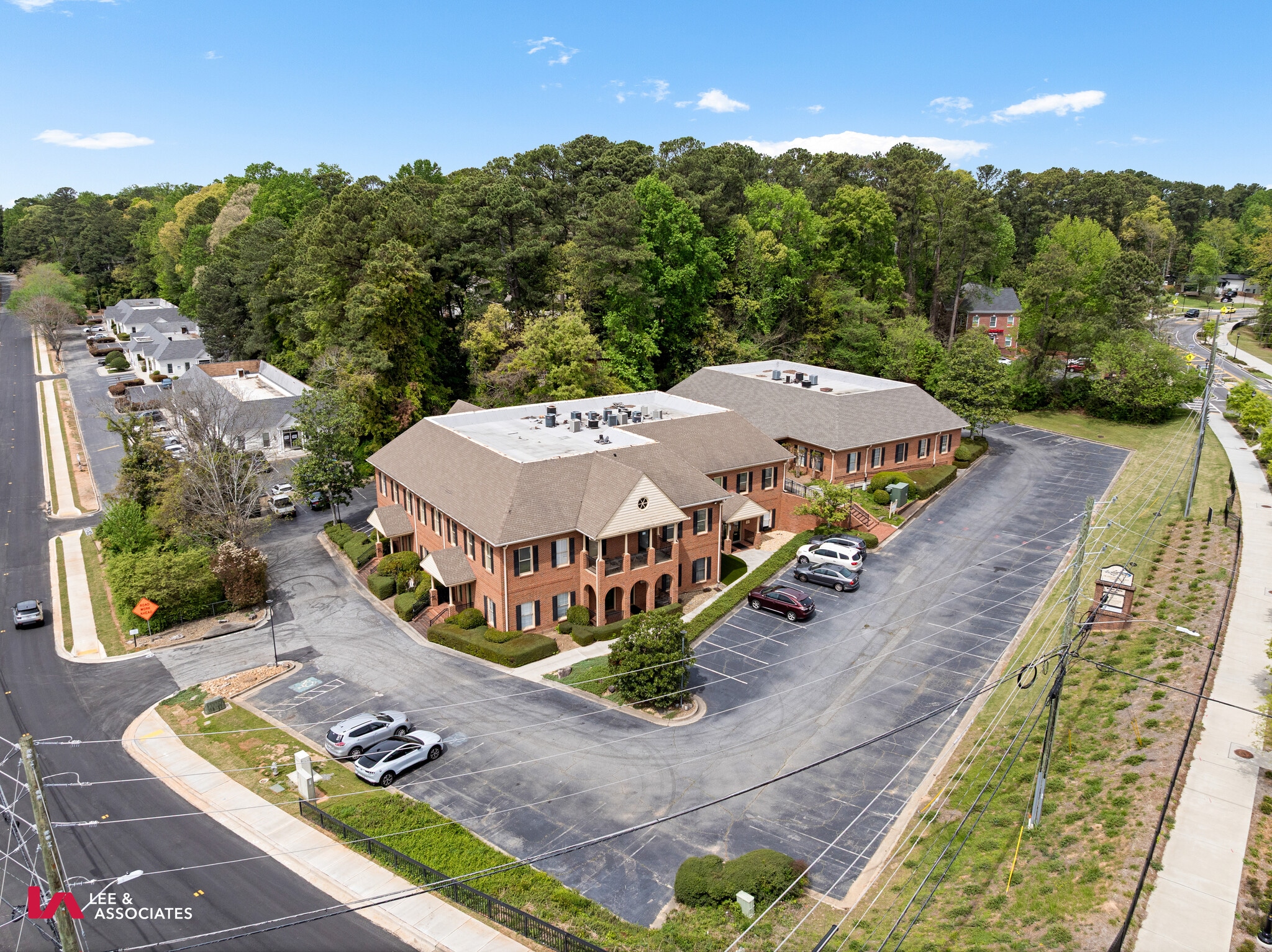 1776 Old Spring House Ln, Dunwoody, GA for lease Interior Photo- Image 1 of 51