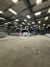 Flex in Aix-en-Provence for lease Interior Photo- Image 2 of 10