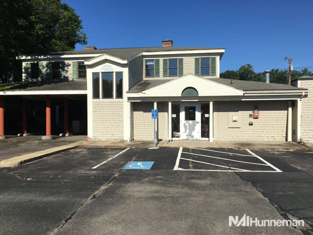 184 W Main St, Norton, MA 02766