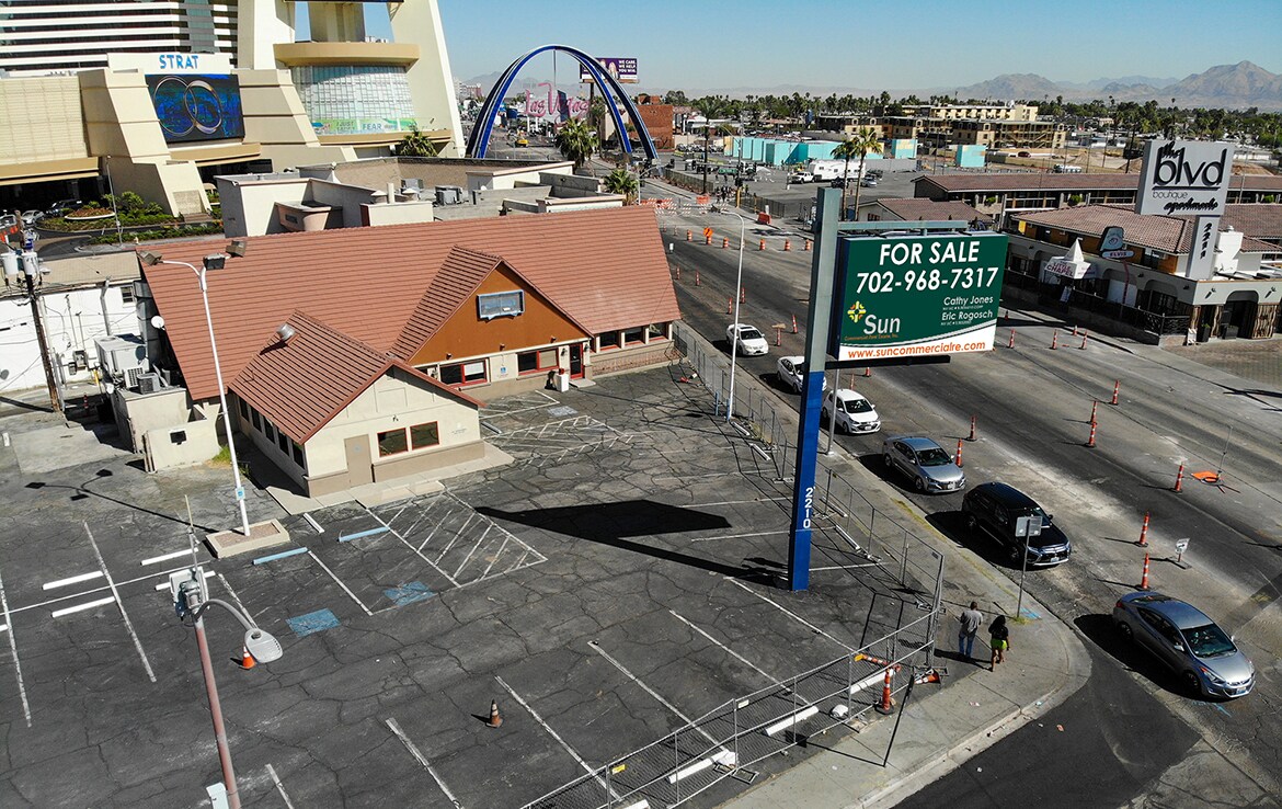 2210 S Las Vegas Blvd, Las Vegas, NV for sale Building Photo- Image 1 of 1