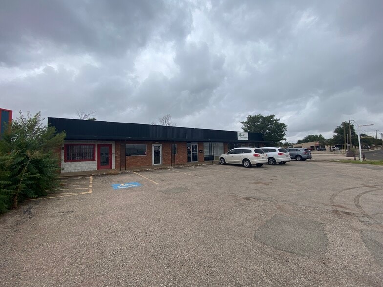 811 N Meadow St, Odessa, TX for sale - Primary Photo - Image 1 of 6