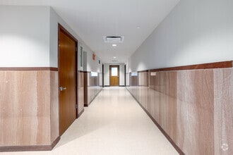 1141 N Robinson Ave, Oklahoma City, OK for lease Interior Photo- Image 2 of 9