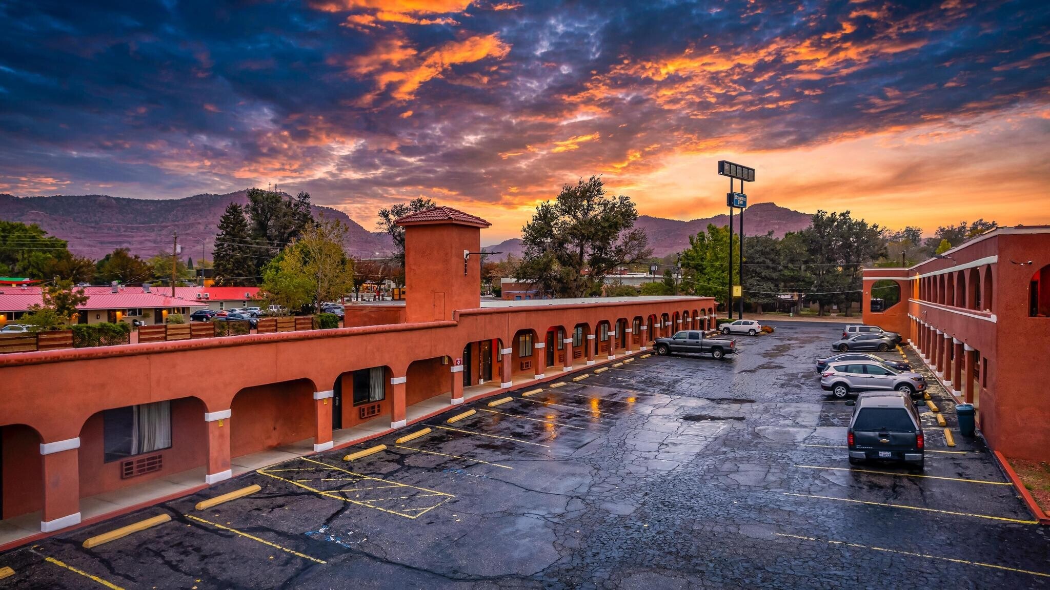 70 S 200 W, Kanab, UT for sale Primary Photo- Image 1 of 1