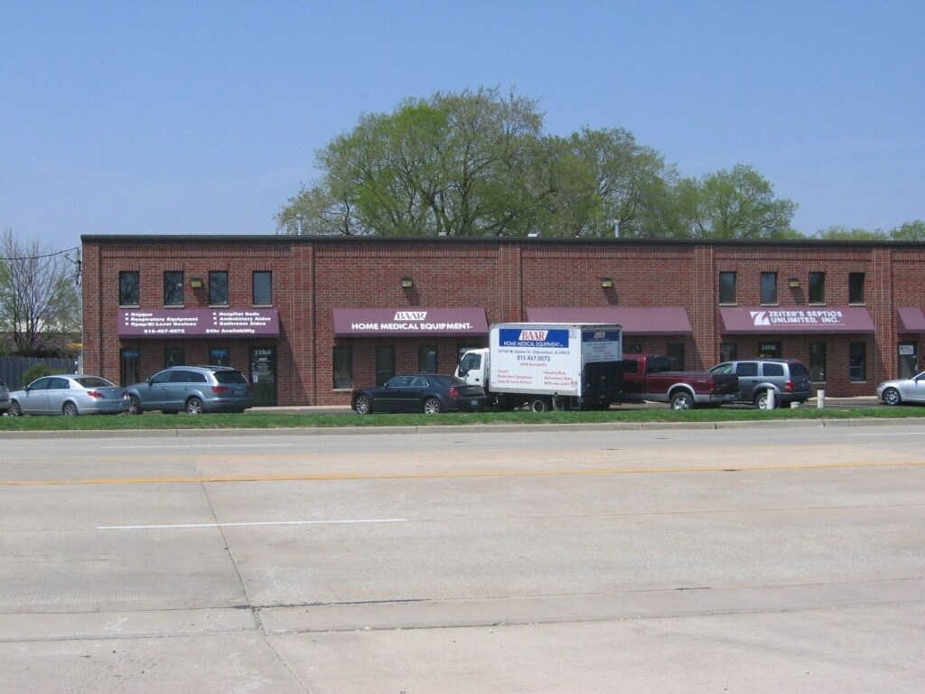 24758 W Eames St, Channahon, IL 60410