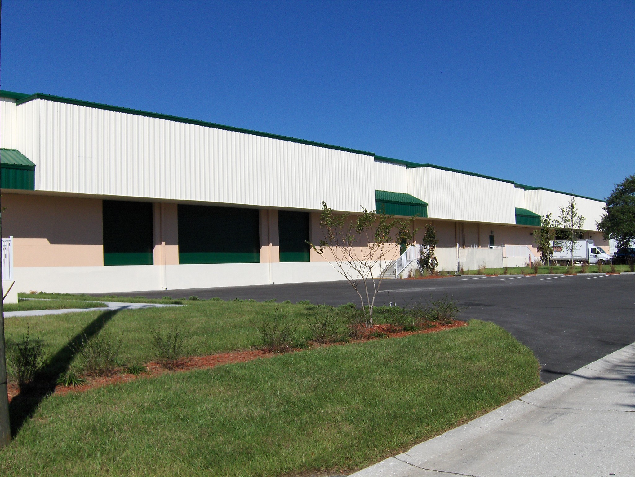 5411 Pioneer Park Blvd, Tampa, FL for lease Building Photo- Image 1 of 4