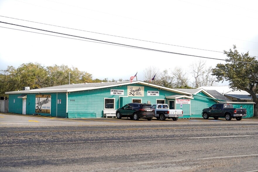 3720 Highway 35, Fulton, TX 78358 Retail for Sale