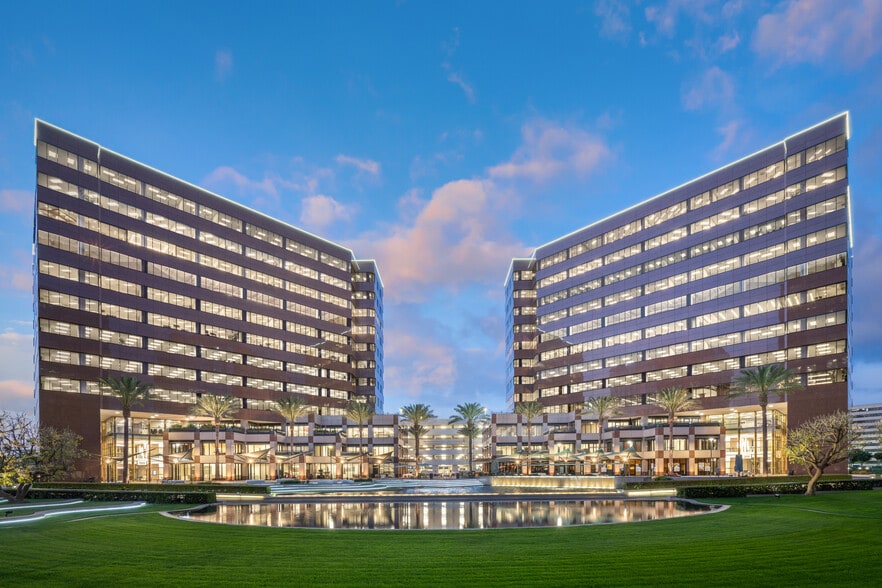 1920 Main St, Irvine, CA for sale - Primary Photo - Image 1 of 1
