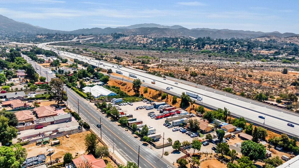 10404 Foothill Blvd, Lake View Terrace, CA for sale - Building Photo - Image 2 of 29