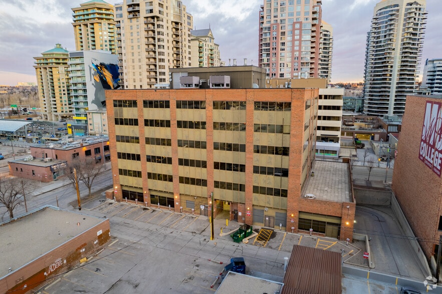 1035 7th Ave SW, Calgary, AB for lease - Aerial - Image 2 of 5