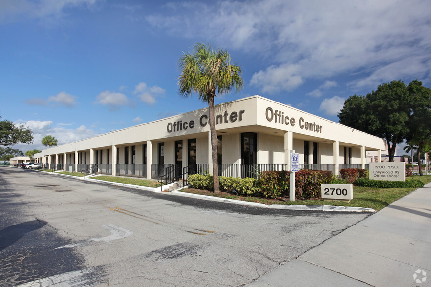 2700-2750 N 29th Ave, Hollywood, FL for lease - Building Photo - Image 1 of 6