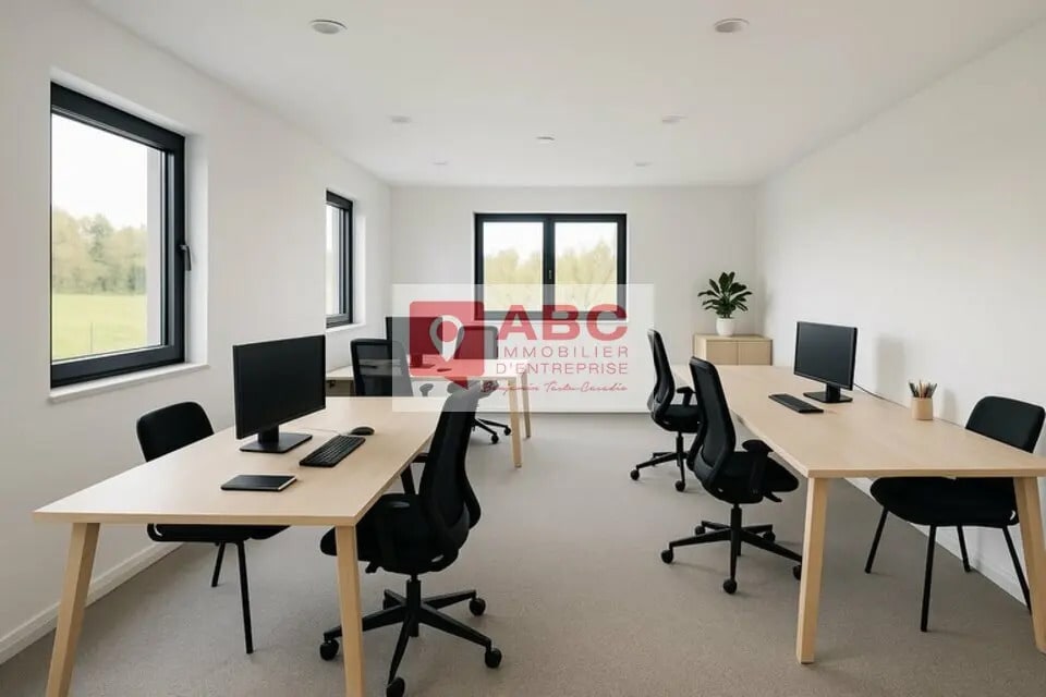 Office in Toulouges for lease Interior Photo- Image 1 of 5