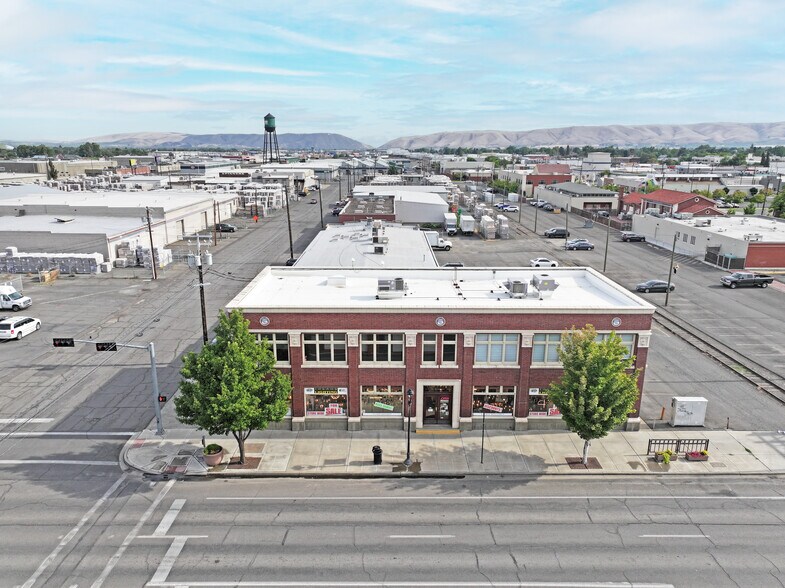 2-12 S 1st Ave, Yakima, WA for lease - Building Photo - Image 1 of 12