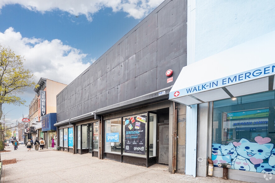 30-88 Steinway St, Astoria, NY for sale - Primary Photo - Image 1 of 1