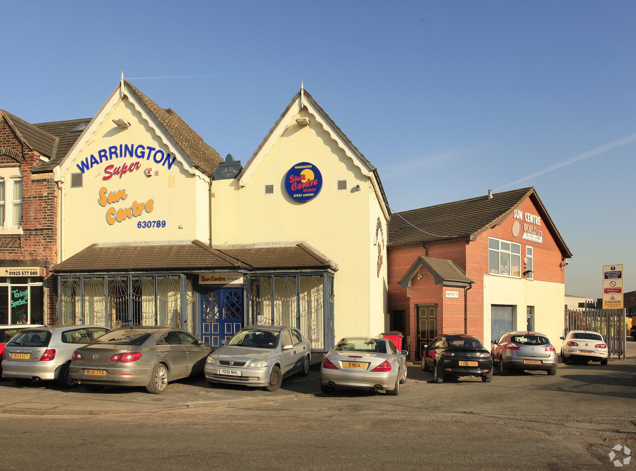 133 Bewsey Rd, Warrington for sale Primary Photo- Image 1 of 2