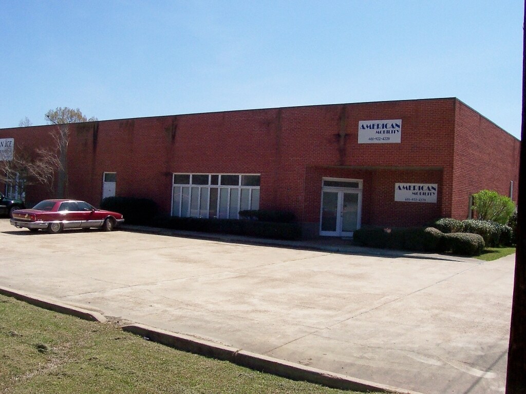 4217 W Northside Dr, Jackson, MS 39209
