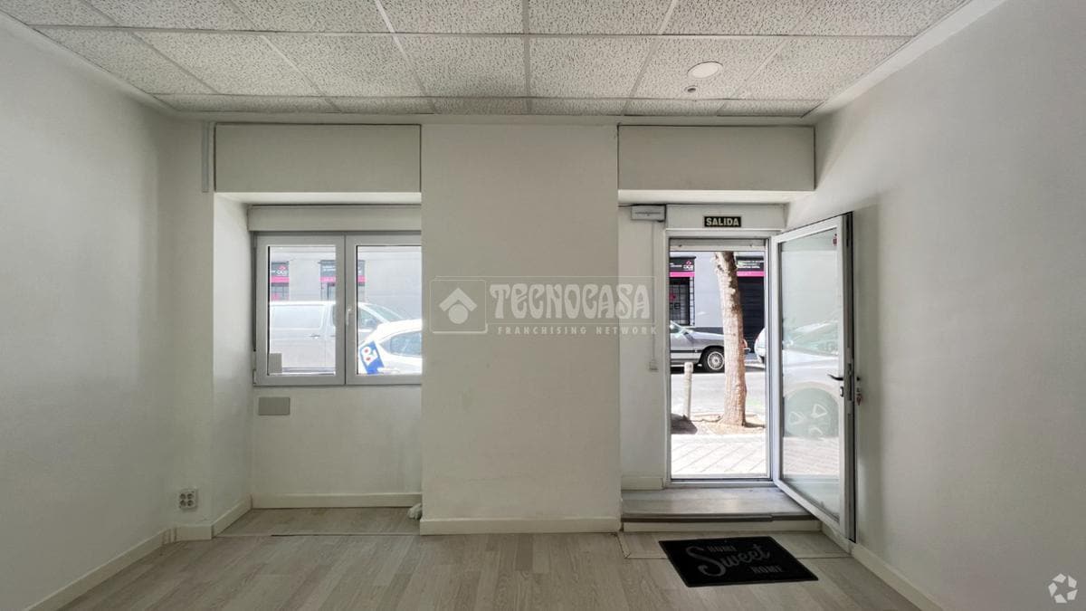 Retail in Madrid, Madrid for lease Interior Photo- Image 1 of 7