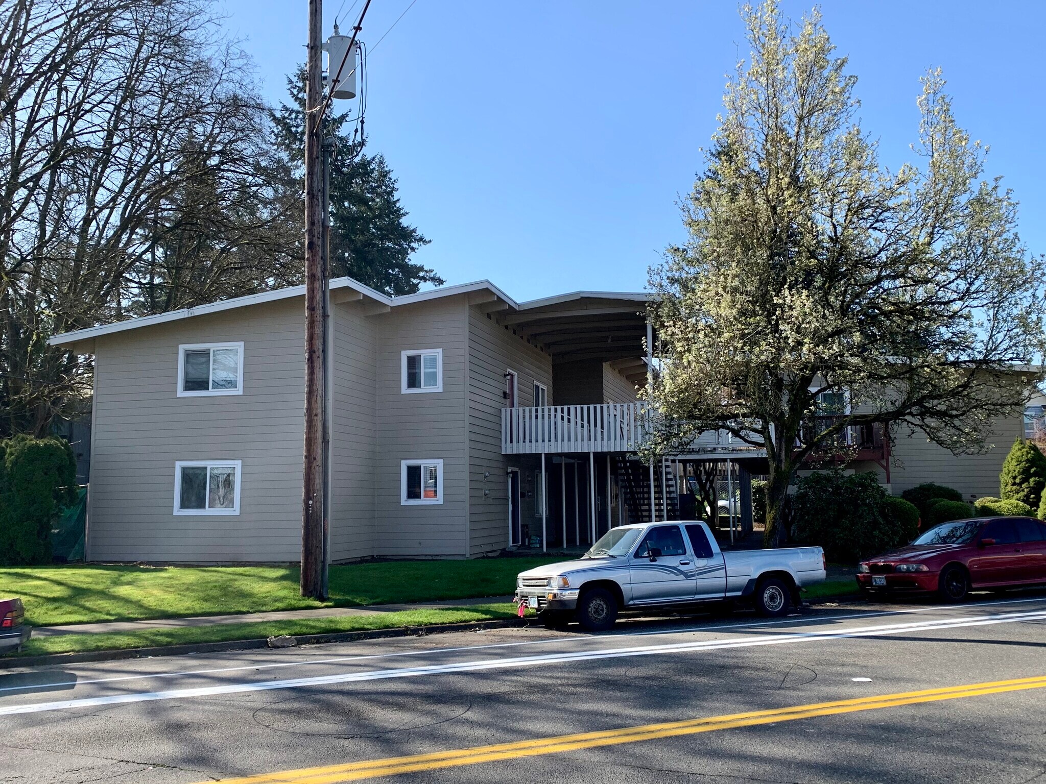 6830 N Columbia Way, Portland, OR for sale Building Photo- Image 1 of 1