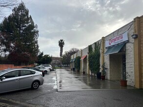 415-423 E Hamilton Ave, Campbell, CA for lease Building Photo- Image 2 of 10