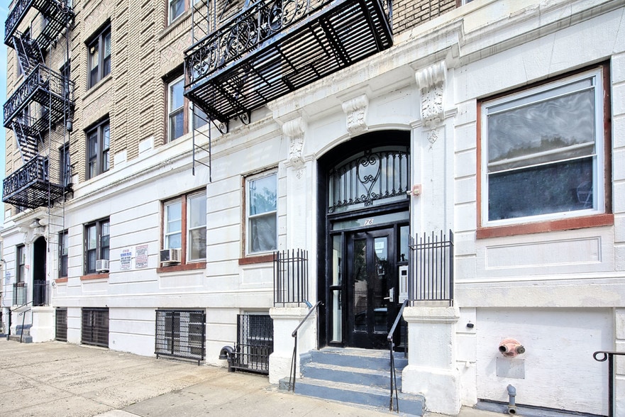 72-76 Broad St, Newark, NJ for sale - Building Photo - Image 1 of 1