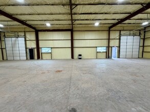 1035 NW 112th St, Oklahoma City, OK for sale Interior Photo- Image 2 of 3