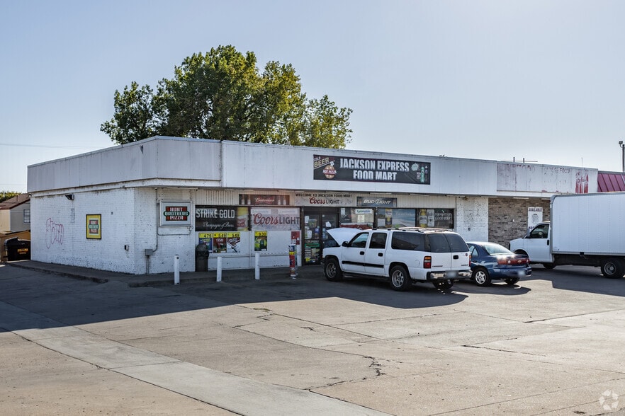 704-738 W 23rd St, Tulsa, OK for lease - Primary Photo - Image 3 of 3
