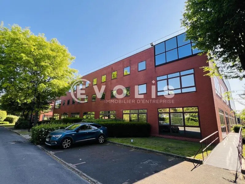 14 Rue Galilée, Champs-sur-Marne for lease Building Photo- Image 1 of 9