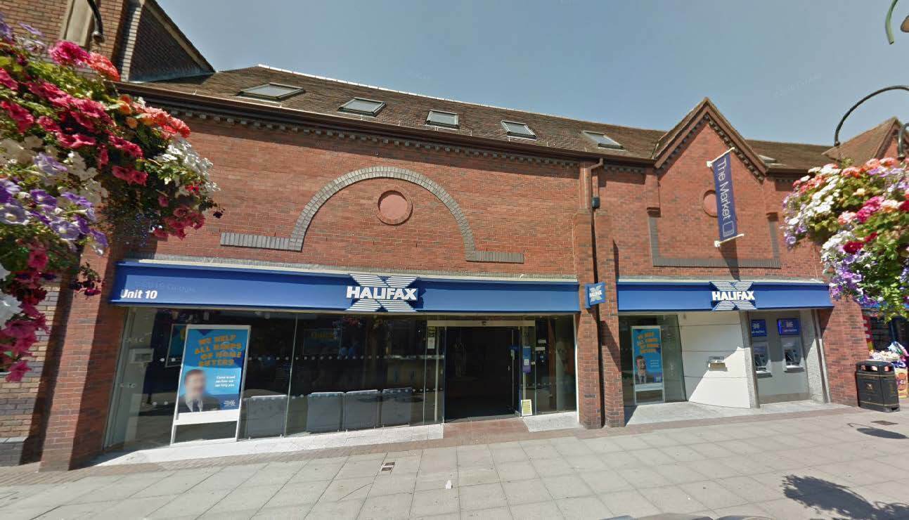 Market Centre, Crewe for lease Primary Photo- Image 1 of 3