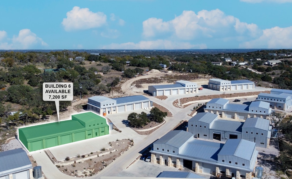 4955 Bell Springs Rd, Dripping Springs, TX for lease - Building Photo - Image 2 of 5