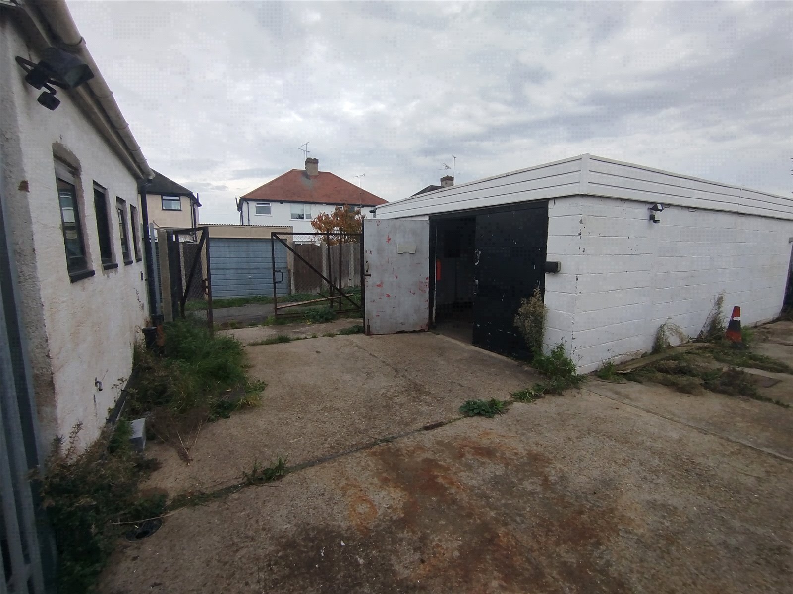 95A Prince Av, Southend On Sea for lease Building Photo- Image 1 of 5