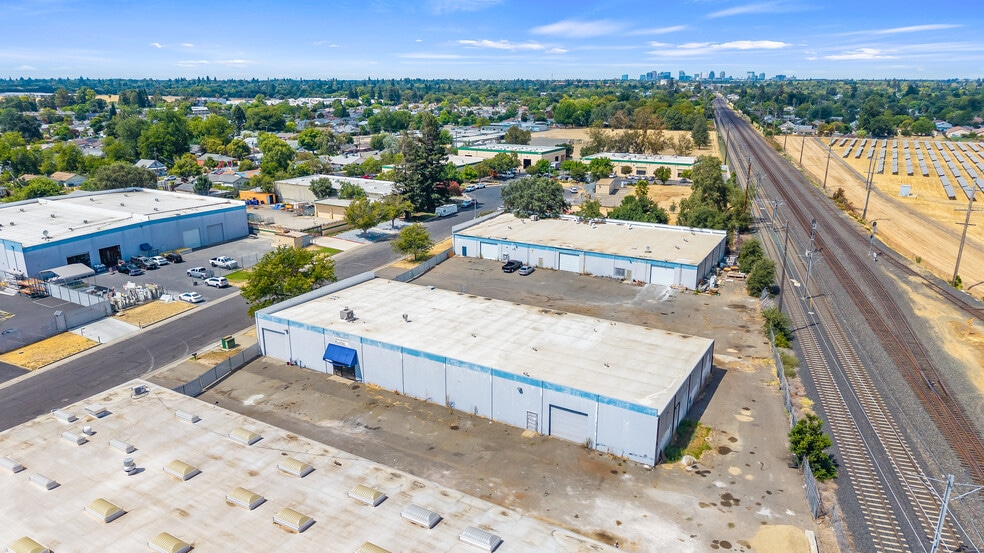 6155 27th St, Sacramento, CA for lease - Aerial - Image 3 of 7