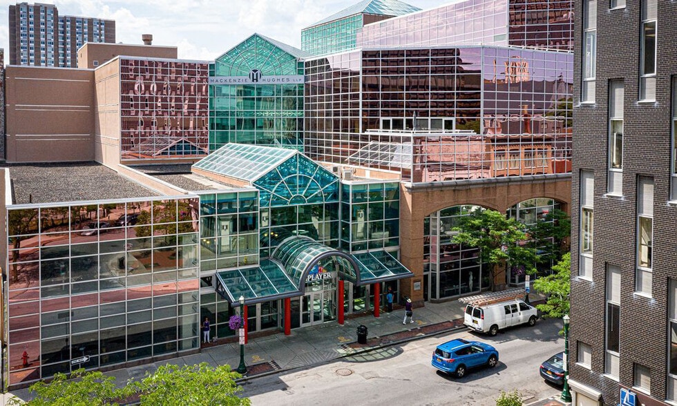 441 S Salina St, Syracuse, NY for lease - Building Photo - Image 2 of 10