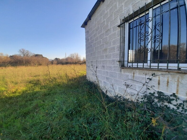 Calle del Ferrocarril, S/N, Cubillos del Sil, León for sale - Building Photo - Image 3 of 4