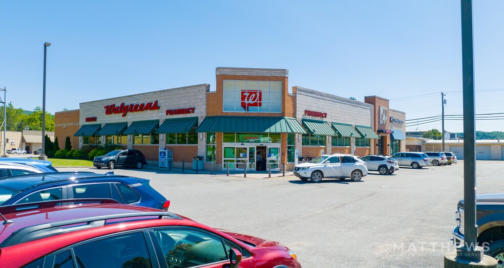 615 Randolph Ave, Elkins, WV 26241 Walgreens