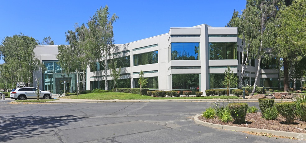 7011 Koll Center Pky, Pleasanton, CA for sale - Building Photo - Image 1 of 3