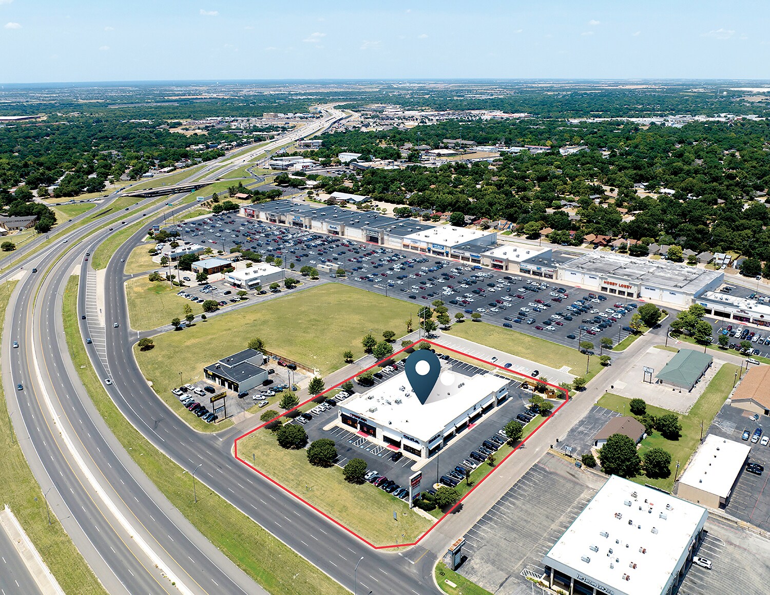 2102 SW H K Dodgen Loop, Temple, TX for sale Primary Photo- Image 1 of 1
