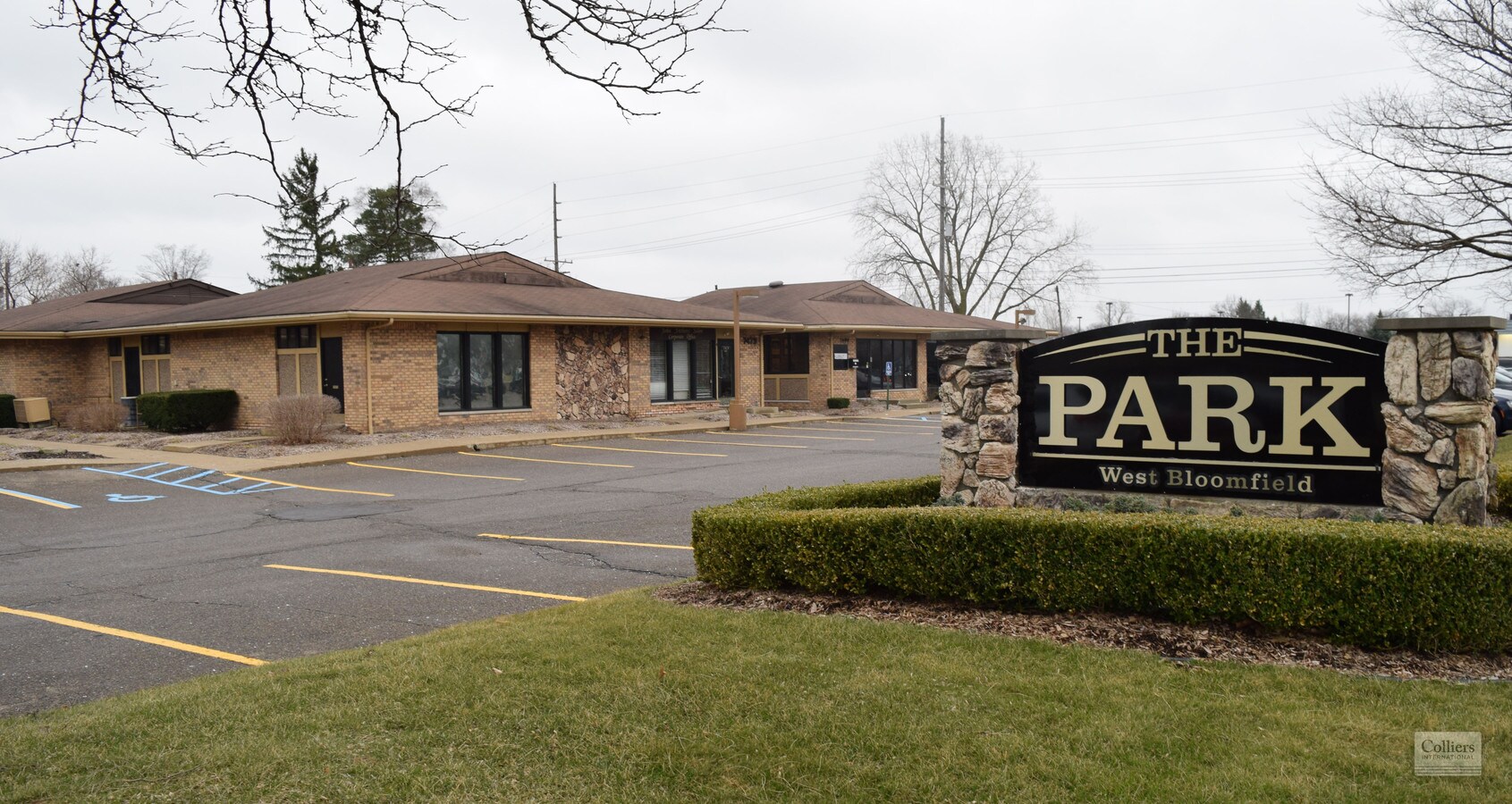 7419 Middlebelt Rd, West Bloomfield, MI 48322