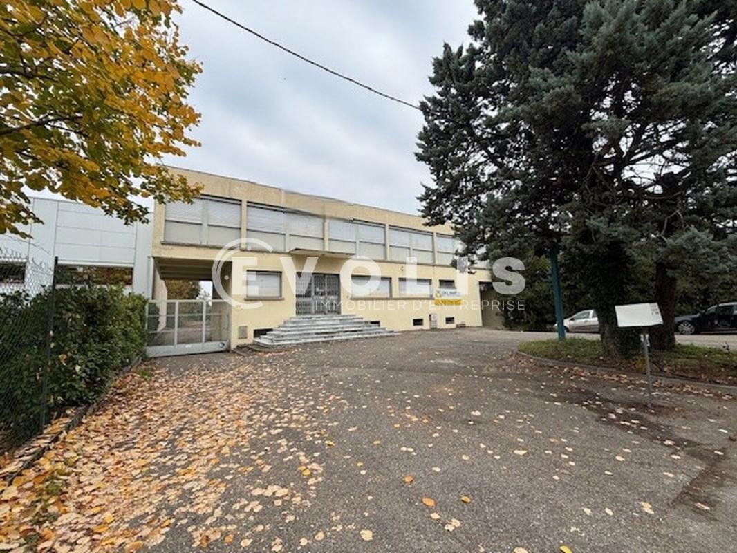 17 Rue Vaucanson, Décines-Charpieu for sale Building Photo- Image 1 of 13