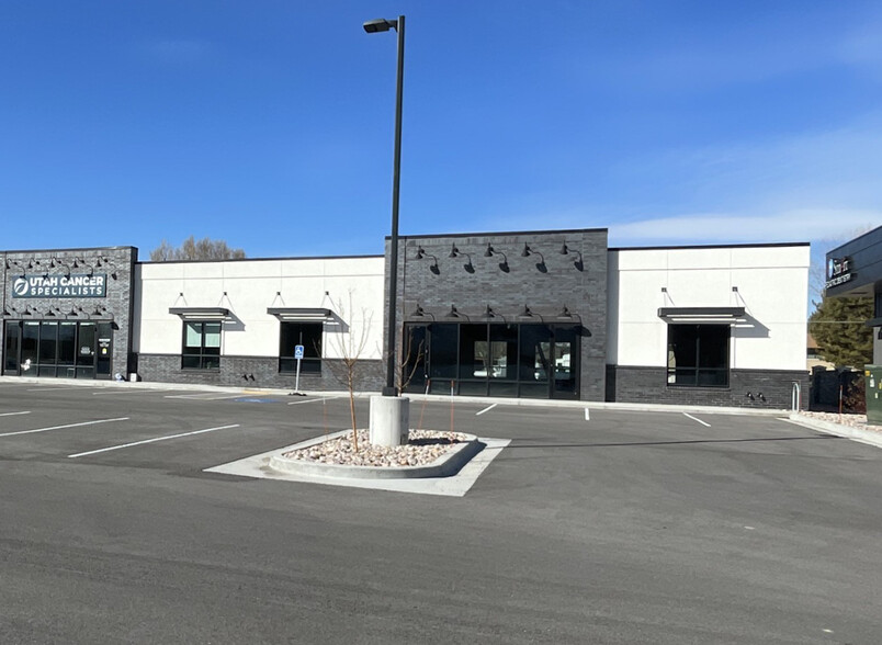 1076 N Northcounty Blvd, Pleasant Grove, UT for lease - Building Photo - Image 2 of 9