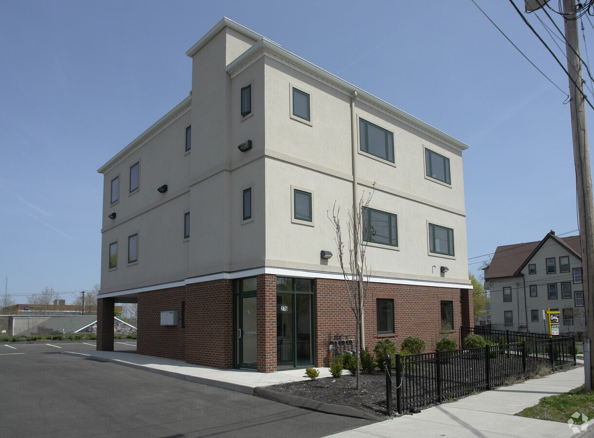276 French St, Bridgeport, CT 06606