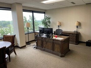5445 Corporate Dr, Troy, MI for sale Interior Photo- Image 2 of 4