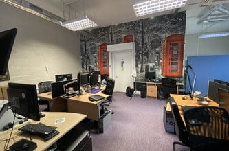 Lee Conservancy Rd, London for lease Interior Photo- Image 2 of 3