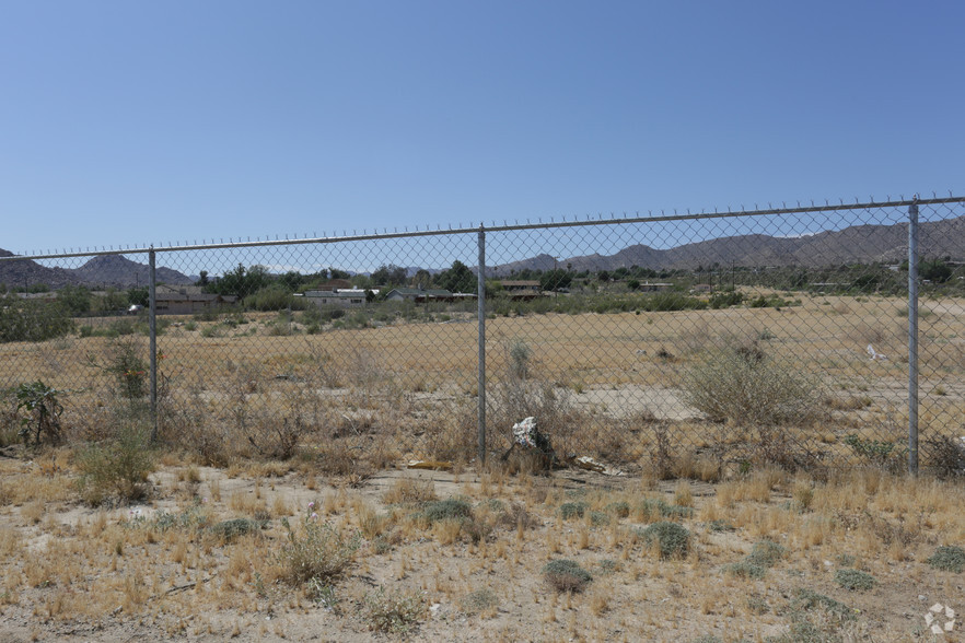 61425 Twentynine Palms Hwy, Joshua Tree, CA for sale - Primary Photo - Image 1 of 1