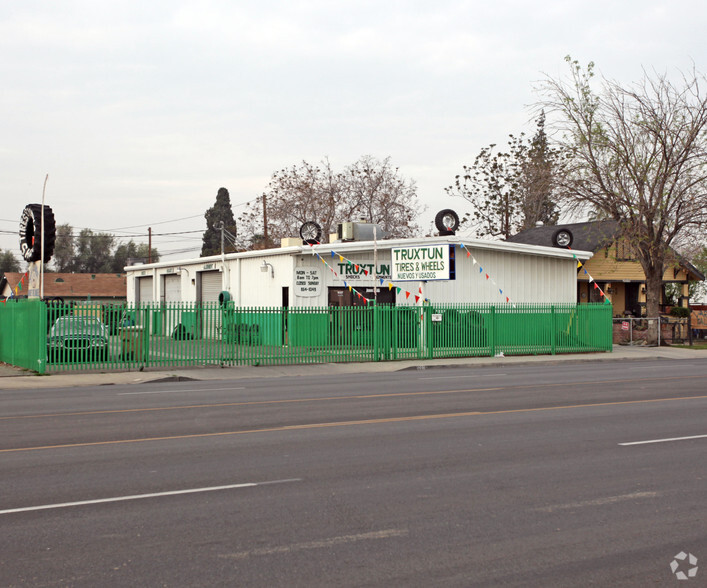 1027 E Truxtun Ave, Bakersfield, CA for sale - Primary Photo - Image 1 of 1