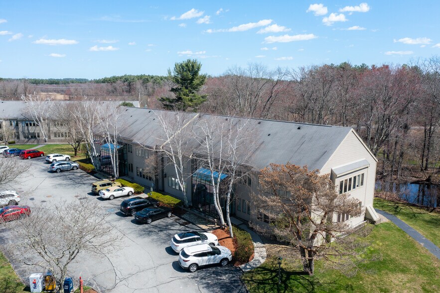 350 Park St, North Reading, MA 01864