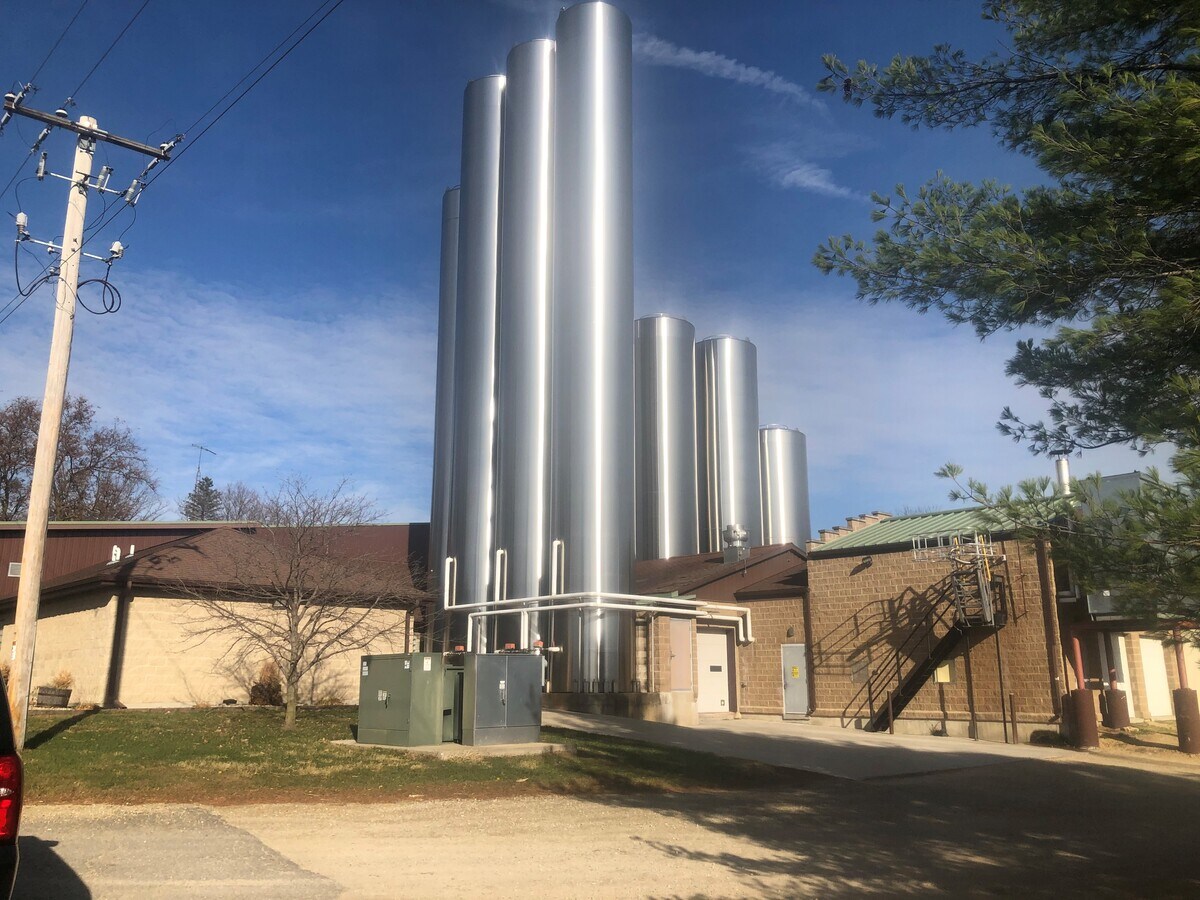 N890 Twin Grove Rd, Monroe, WI 53566