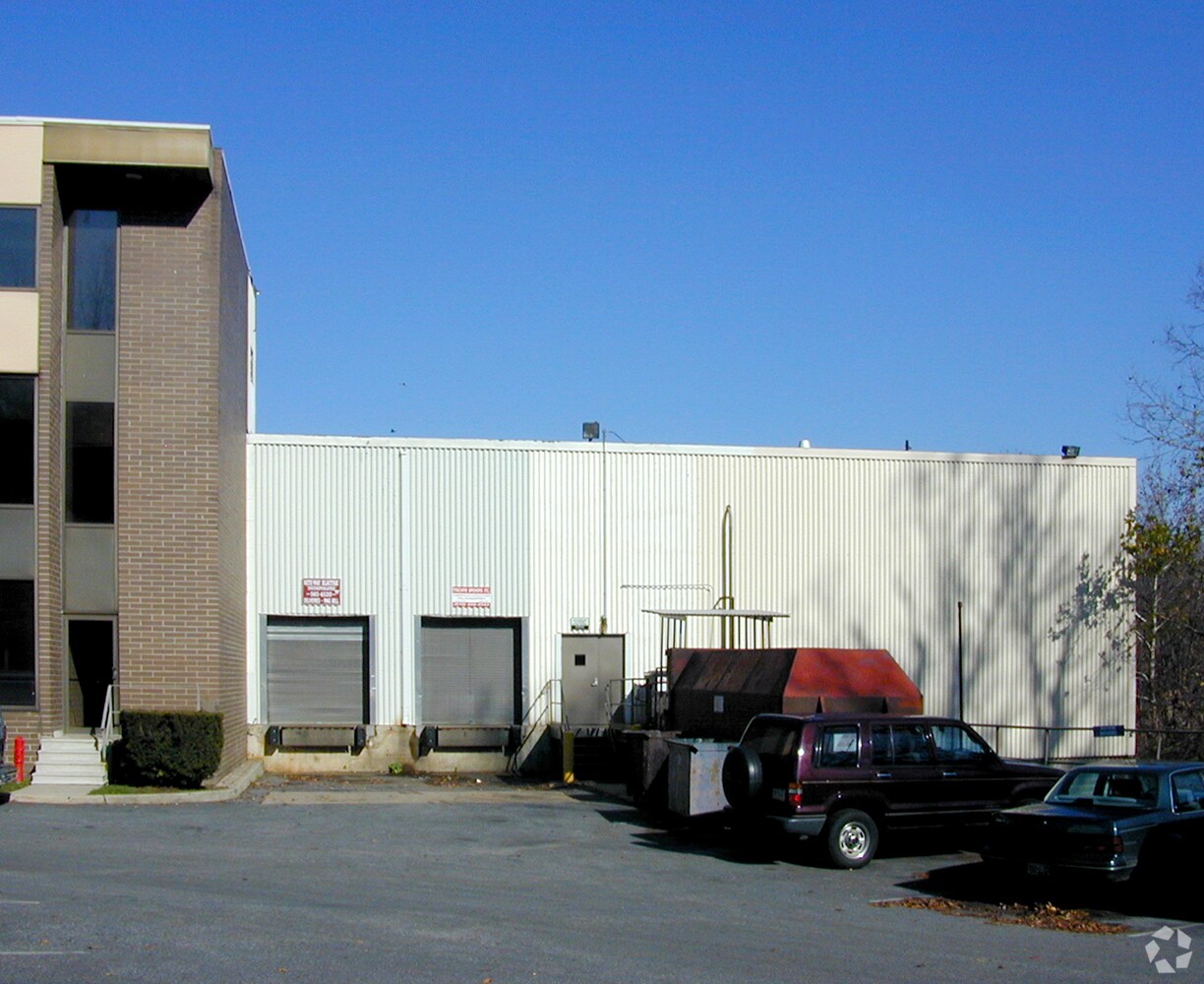 2 New Rd, Aston, PA 19014 Building A